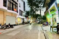 Bán nhà mặt phố phạm hồng thái, lô góc, thang máy, sổ vuông 0969568293