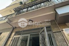 Bán nhà nam dư, quận hoàng mai. diện tích 30m2 x 5 tầng gi.á 5.5 tỷ. tặng nội thất xịn.