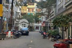 Cho thuê nhà thanh bình, mộ lao, hà đông 50m x 5t giá 17tr, phân lô, vỉa hè, ô tô tránh