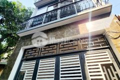 Bán nhà thạch bàn 50m 4tầng mt 4m giá 7,4tỷ