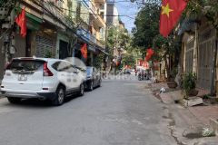 Bán nhà 5 tầng phân lô đường ô tô thông rất rộng, kd văn phòng, kđt đại kim hoàng mai.