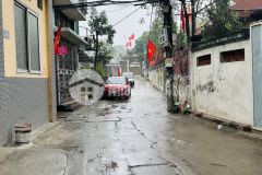 Bán nhà riêng 5 tầng ngõ 521 an dương vương thông kđt ciputra 34m x5t rộng rãi 10m ra đường ô tô