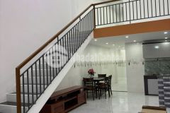 Nhà 100m2 3 phòng ngủ kiên cố miếu bông 2 tỷ 490