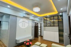 Bán chung cư c5 nguyễn cơ thạch, nam từ liêm 80m, 3pn2v giá 4.95 tỷ, nhà đẹp ở ngay