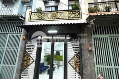 Nhà hẻm 2 dt 32m2 1 lầu 2pn 2wc lê văn quới, bình trị đông giá 3,68 tỷ