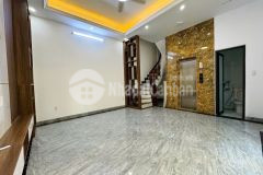 Nhà việt hưng 38m 6 tầng thang máy ở sướng như khách sạn 5 sao chỉ 6 tỷ lớn