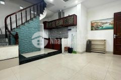 Cần bán căn hộ tập thể dệt phố 83, hai bà trưng 55m giá 2.3 tỷ, nhà đẹp, về ở ngay