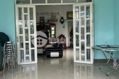 Bán nhà có sân đậu ô tô gần trường thpt nguyễn thông vĩnh long