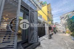 Bán nhà trường thọ tp thủ đức mới đẹp ở ngay tặng nội thất 62.5m 2 tầng shr 6.3tỷ. lh0901325214
