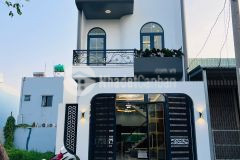 Khai xuân nha mơi gân khu công nghiêp phong phu gia 1 ty 350