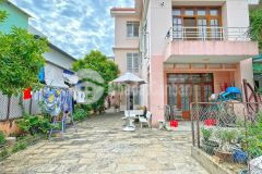 Bán biệt thự 10x29m 2 lầu sân thượng hẻm xe hơi lý phục man q7