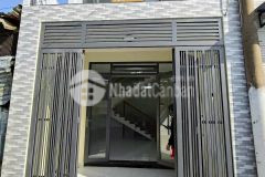 Bán gấp căn nhà 52m2 1 trệt 1 lầu ở bà điểm, hóc môn. giá 750 triệu,shr
