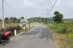 Đất ngợp gần biển thổ cư đường nhựa phùng hưng xã tân tiến thị xã lagi