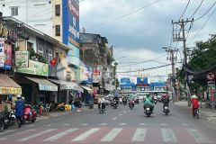 Bán nhà 3 tầng mới hxt lê quang định 59m2 ngang 4.2m gần chợ bà chiểu chỉ 11 tỷ.