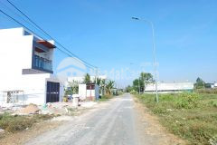 Cg bán nền vị trí đẹp 100m2 đường số 6 kdc đông phú gần trục 9a vị trí sáng đẹp.