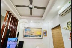 Hiếm còn căn nhà kinh doanh thuận tiện ô tô đỗ cạnh nhà căn góc ánh sáng ngập tràn,.v.v.