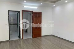 Bán gấp nhà đê la thành, đống đa, nhà đẹp thang máy, ngõ rộng thoáng