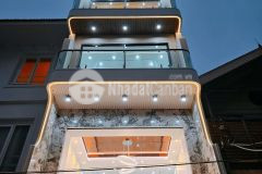 Chuyển nhượng siêu phẩm nhà đẹp nội thất xịn kinh doanh tốt ngọc thụy dt 90m2. giá 26.8 tỷ