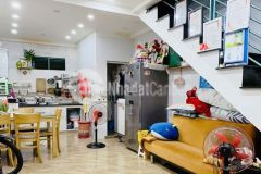 Chính chủ bán nhà q.phú nhuận phan đăng lưu chỉ nhỉnh 3 tỷ xe hơi đỗ cổng 25m2 2 tầng 3 phòng