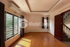 Bán nhà đẹp gần văn miếu quốc tử giám,đống đa,30m2,5 tâng,mt 4m,6 đồng hơn