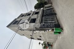 Lô góc vị trí hiếm có khó tìm trong tầm giá 3,xx nhỏ ô tô đỗ cửa 800m ra đại học thể dục thể thao