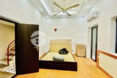 Bạch mai lô góc mặt ngõ thông, dt 25m4t giá 4.49 tỷ sổ đỏ chính chủ