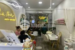 Bán nhà mặt tiền lũy bân bích ngang 3.5m2, trục đường sầm uất đang cho thuê 16 triệu giá 5,5 tỉ