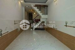 Bán nhà 2 tầng 40m2, đường lớn, ngay trung tâm quận 10, giá 4.8 tỷ