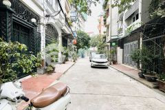 Phân lô ô tô, cầu giấy, hoàng quốc việt 58m, 4t, mt 4.5m, 16 tỷ, văn phòng