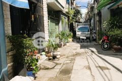 Hẻm xe tải lạc long quân 20m2, hơn 2 tỷ shr