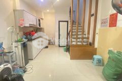 Cho thuê nhà riêng hương viên, hai bà trưng 30m x 5t giá 12 triệu, nhà đẹp, ở ngay