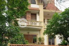 Cho thuê nhà làm văn phòng cty kđt định công, dt 150m2 5t, giá 25 triệutháng