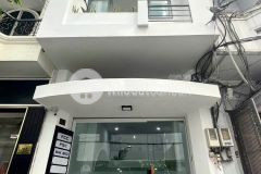 Bán nhà 812 lê thánh tôn. p.bến nghé. q1