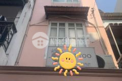 Chủ đi định cư,bán nhà sát mặt tiền dưowdng trần hưng đạo.