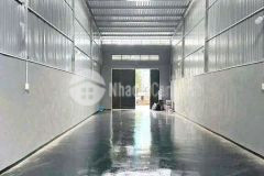 Nhà trống suốt 125m2 gần chợ 586 giá chỉ 6,5 triệu tháng.