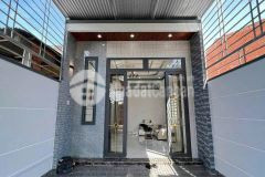 Ban nha câp 4 mơi xây sưa lai toan bô dt 104m2 kcn phong phu binh chanh