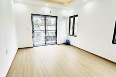 Nam dư nhà mới kĩnh koong gần phố full công năng lô góc thang máy