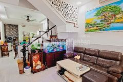 Nhà hxh 2 tầng 60m2 hc đủ 3pn 3wc đ tây thạnh tân phú giá 5,7 tỷ tl