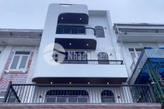 Nhà đẹp nội thất xịn đường ô tô ngõ phố đức giang long biên dt 95m2. giá 16.5 tỷ