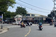 Bán đất lê hữu trác 150m2 mặt tiền 6m khu vực cực kì sầm uất giá chỉ nhỉnh 8 tỷ.