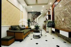 Cần tiền bán gấp nhà riêng cạnh chợ đa sĩ kiến hưng 5 tầng 3 ngủ full đồ hơn 5 tỷ