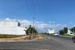 Đất trung tâm thủ thừa sổ hồng riêng, giá tốt đầu năm