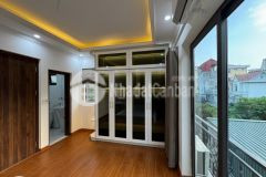 Nhà đẹp hơn 8 đồng,6 tầng thang máy,mặt tiền lý tương khu linh quang,quận đống đa