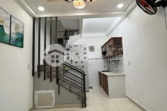 Nhà 2 tầng, lạc long quân, tân bình, hẻm ô tô đỗ cửa, 48m2 ngang 4.5m, chỉ 4.x tỷ