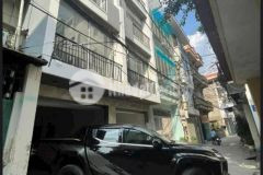 Nhà xây 6 tầng thang máy ngõ thông đường ô tô tránh