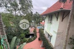 Bán biệt thự cổ thời pháp phố gia thượng 160m, 3t, mt8m, ô tô vào nhà, 3 thoáng,giá đầu tư