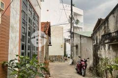 Bán nhà 3 tầng, hẻm xe tải, gần quang trung chợ cầu, 60m2, giá 3.x tỷ