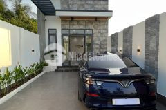 Nhà mới xây tặng toàn bộ nội thất kcn tân hương