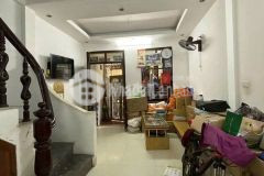 Cho thuê nhà riêng, ngõ 184 đê trần khát chân, hai bà trưng 40m x 4t 4pn,3vs giá 12 trệu