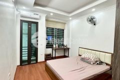 Nhà 5 tầng trương định ngõ rộng 3m mặt tiền 4.3m chỉ 6.9 tỷ 0886962299